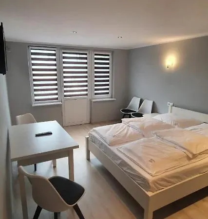 Przystanek Alaska * דז'יבנובק