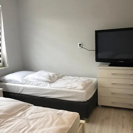 Przystanek Alaska * דז'יבנובק