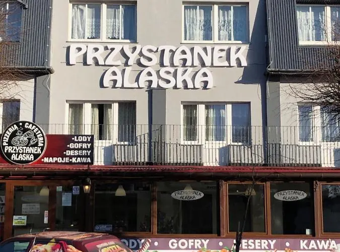 Проживание в семье Przystanek Alaska *